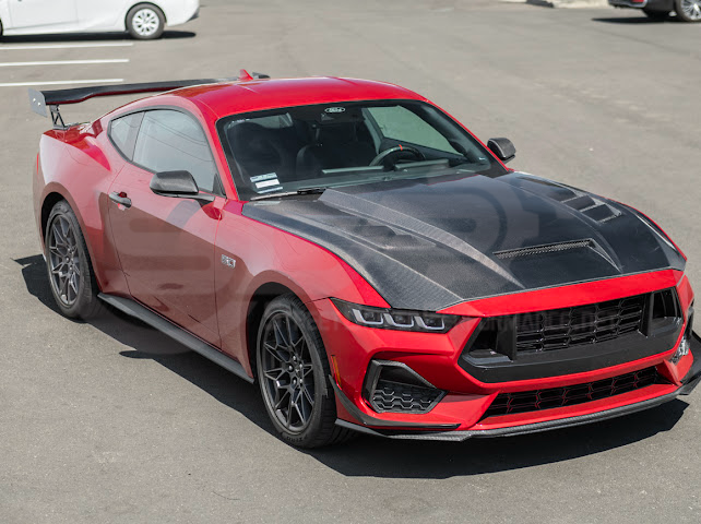 2024-Up Ford Mustang S650 | Terminator Style CARBON FIBER Front Vented Hood